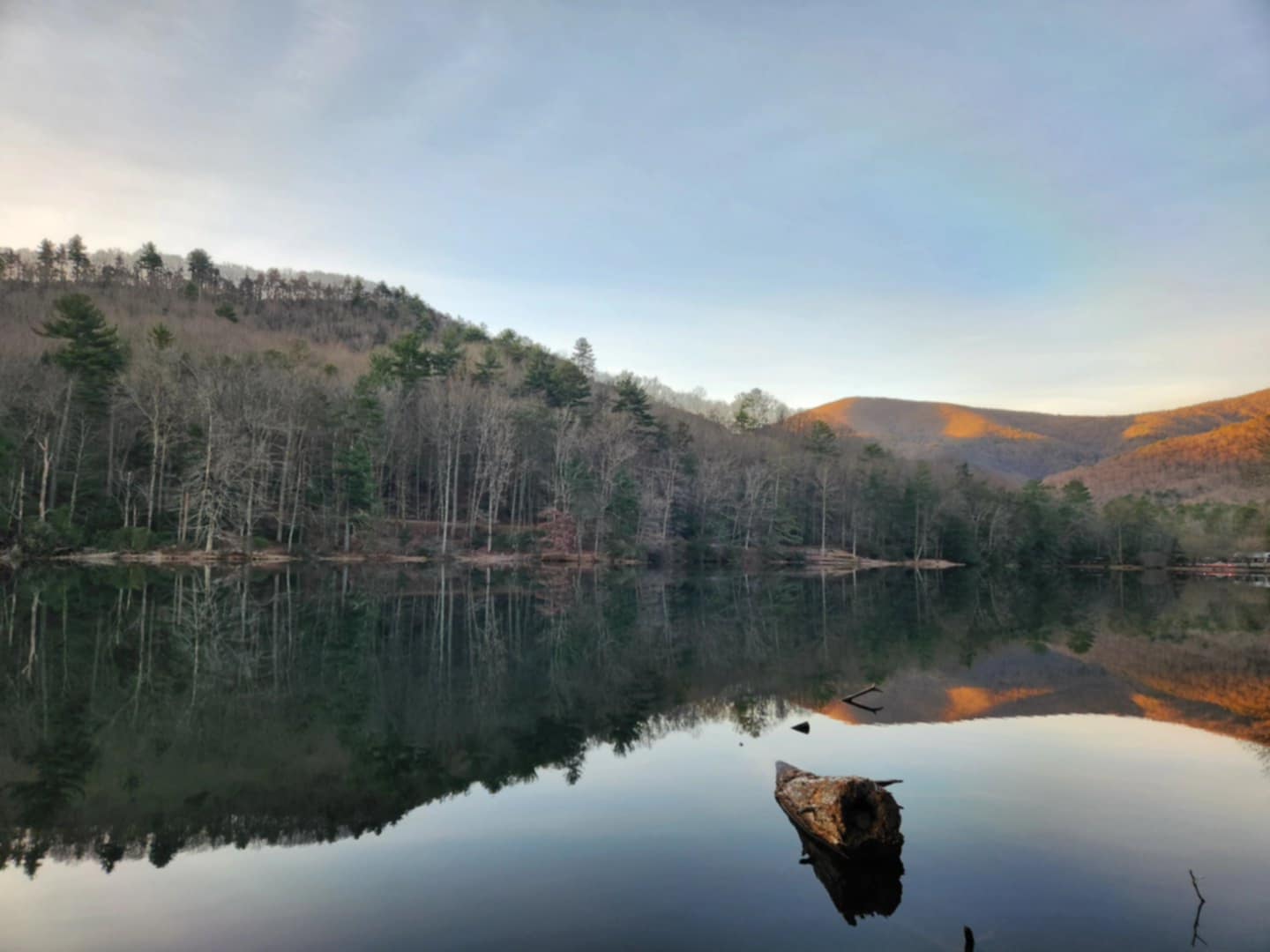 Vogel State Park, Lake Trahlyta in North Georgia