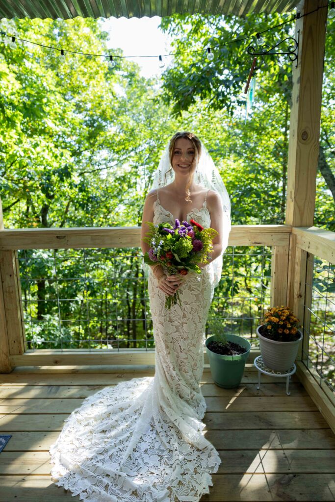 intimate wedding details, bridal portraits